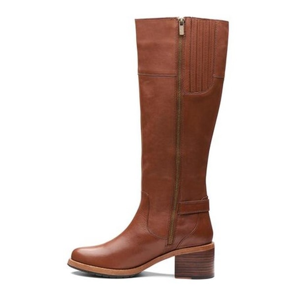 clarkdale sona boot tan