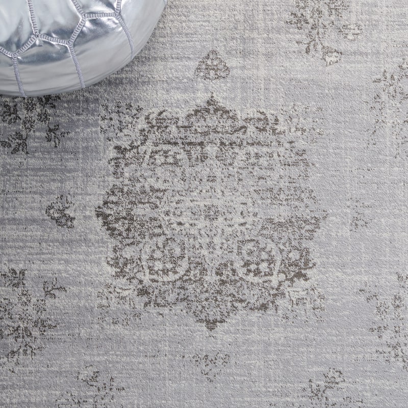 SAFAVIEH Atlas Figen Traditional Oriental Rug
