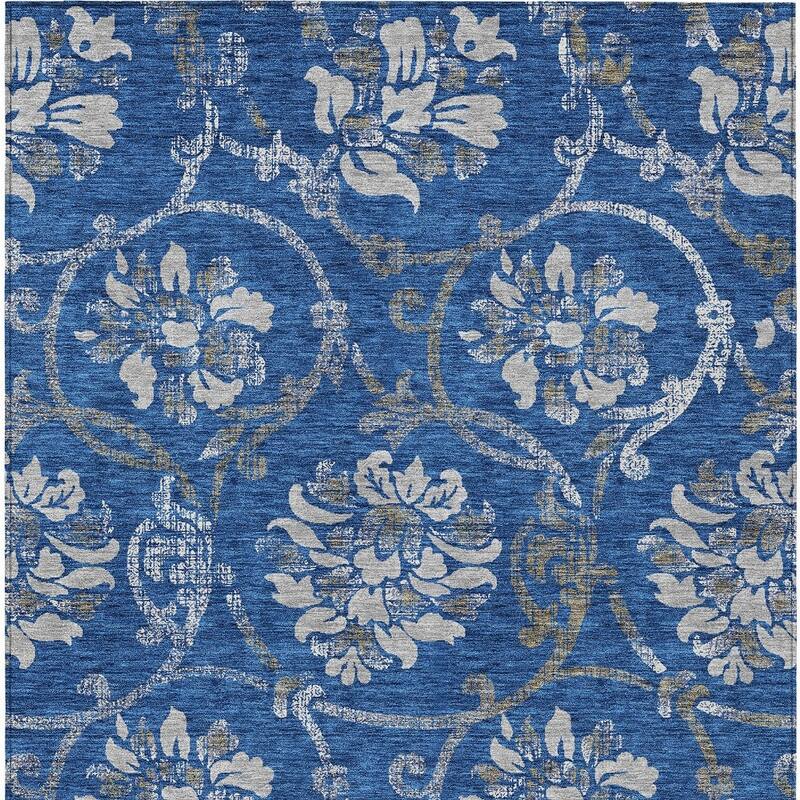 HomeRoots Floral Traditional Rectangle Outdoor Rug