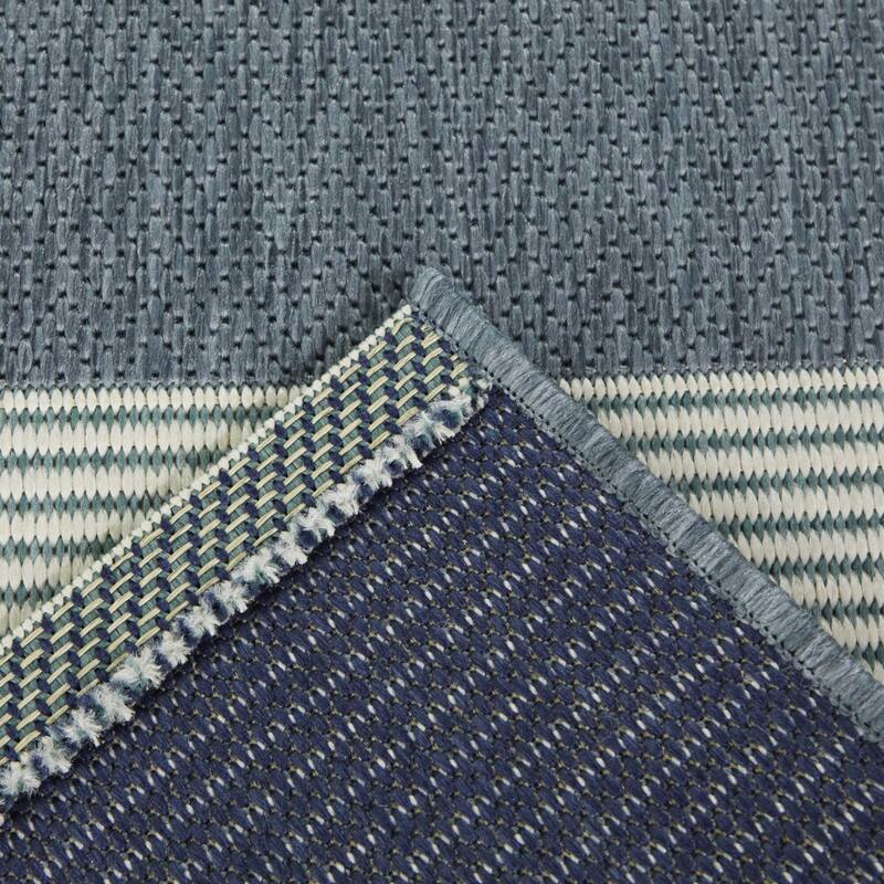 Galvin Modern Geometric Indoor/Outdoor Area Rug