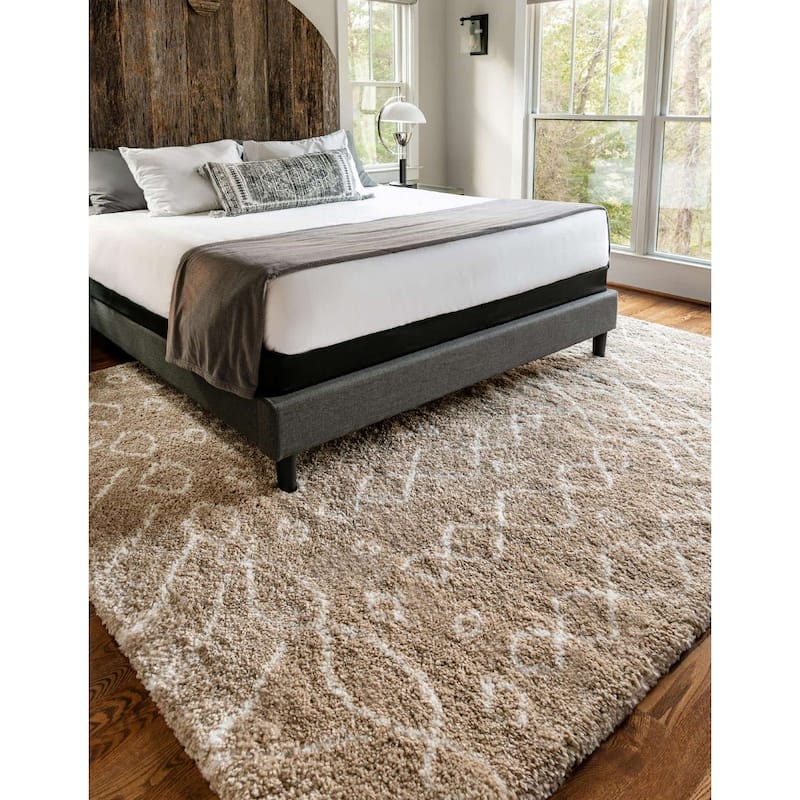 Shag Shoploni Collection Area Rug - 8' Square - Taupe