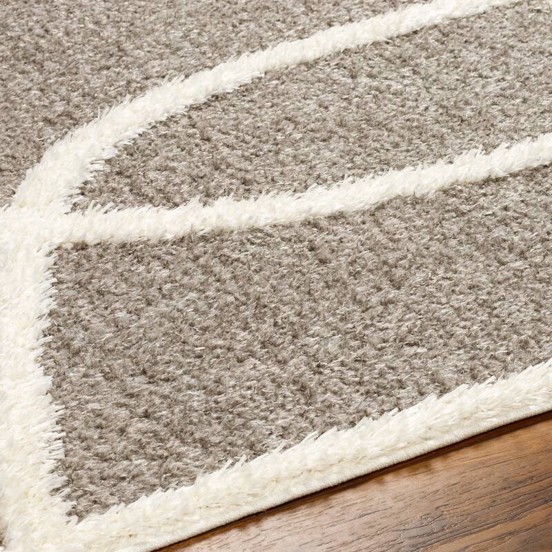 Livabliss Rodos Scroll Area Rug