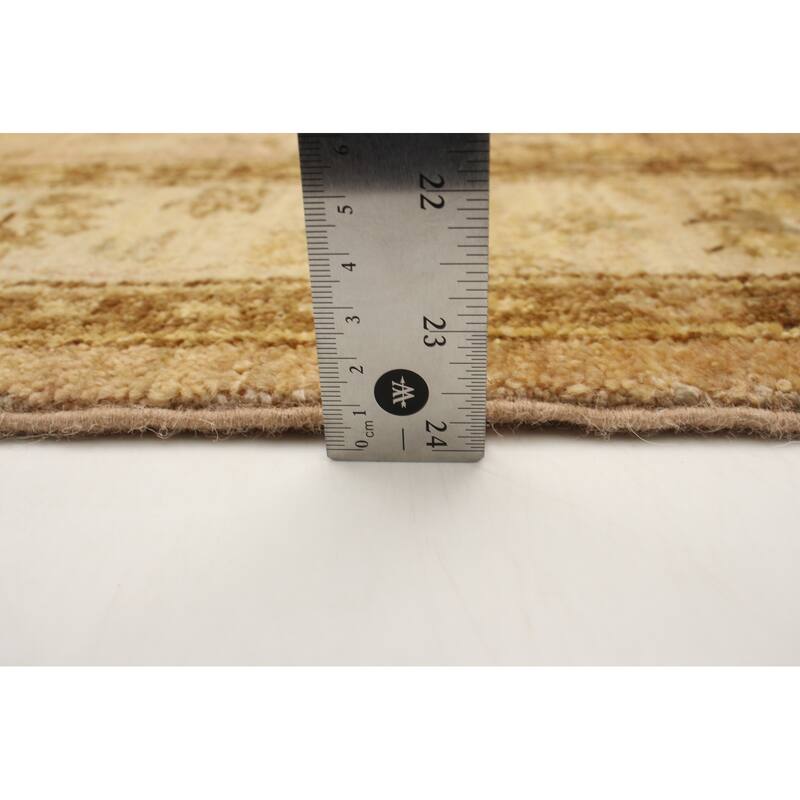 ECARPETGALLERY Hand-knotted Peshawar Oushak Beige Wool Rug - 3'10 x 5'10