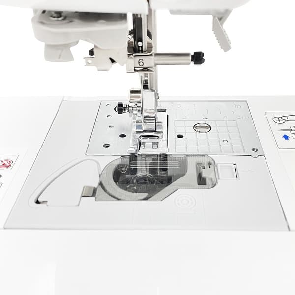 Brother SE600 Review: Close Look at the Sewing & Embroidery Machine