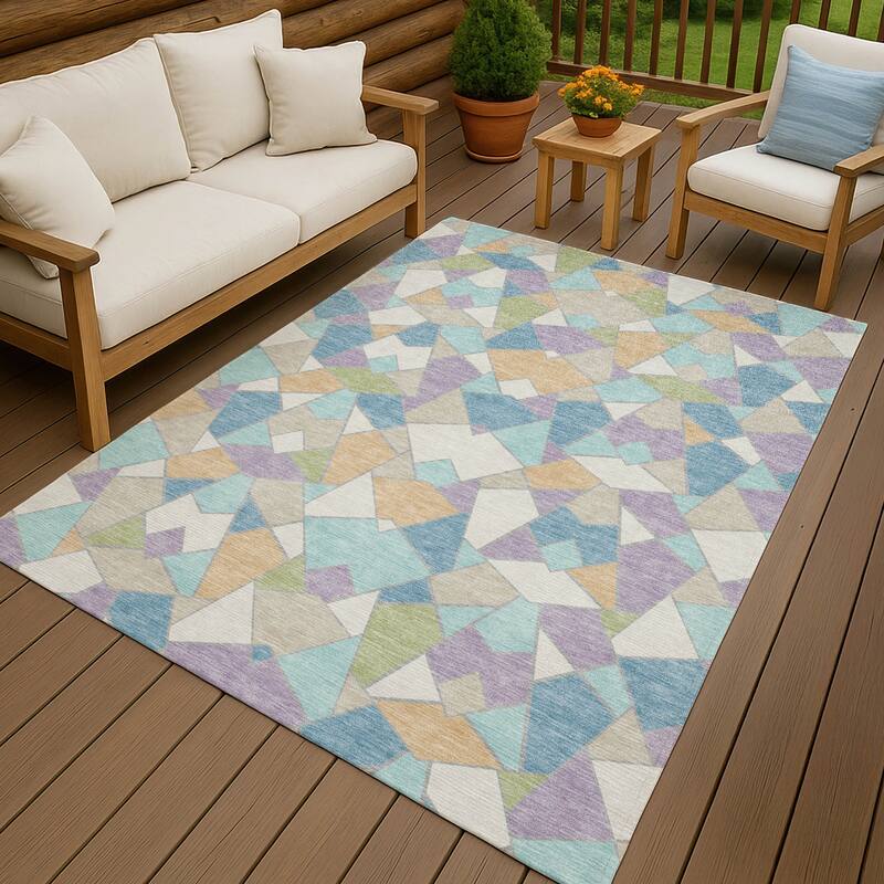 Machine Washable Indoor/ Outdoor Modern Mosaic Chantille Rug
