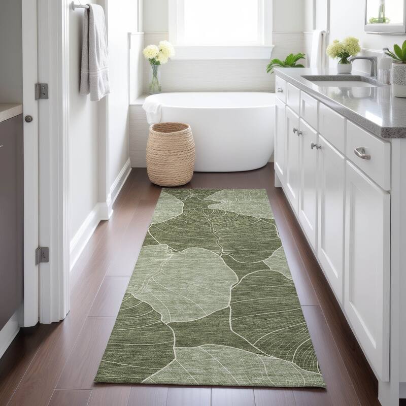 Machine Washable Indoor/ Outdoor Tropical Floral Chantille Rug
