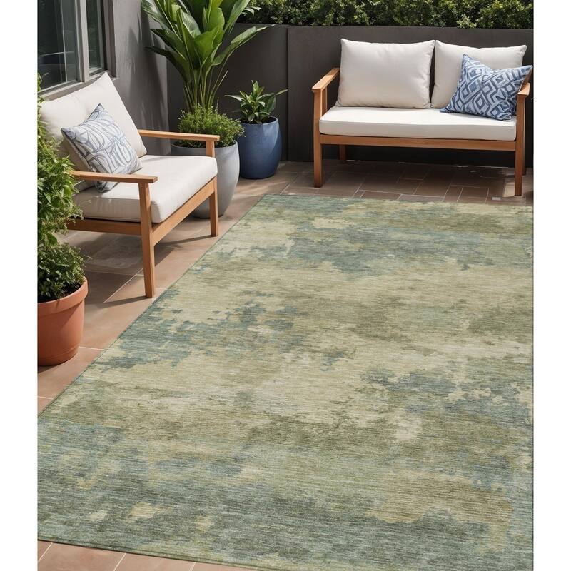 HomeRoots Abstract Transitional Rectangle Outdoor Rug - 5' X 8'