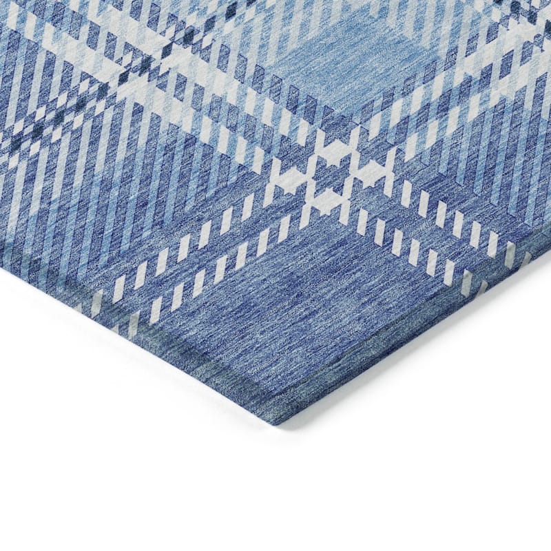 Machine Washable Indoor/ Outdoor Chantille Plaid Cozy Rug