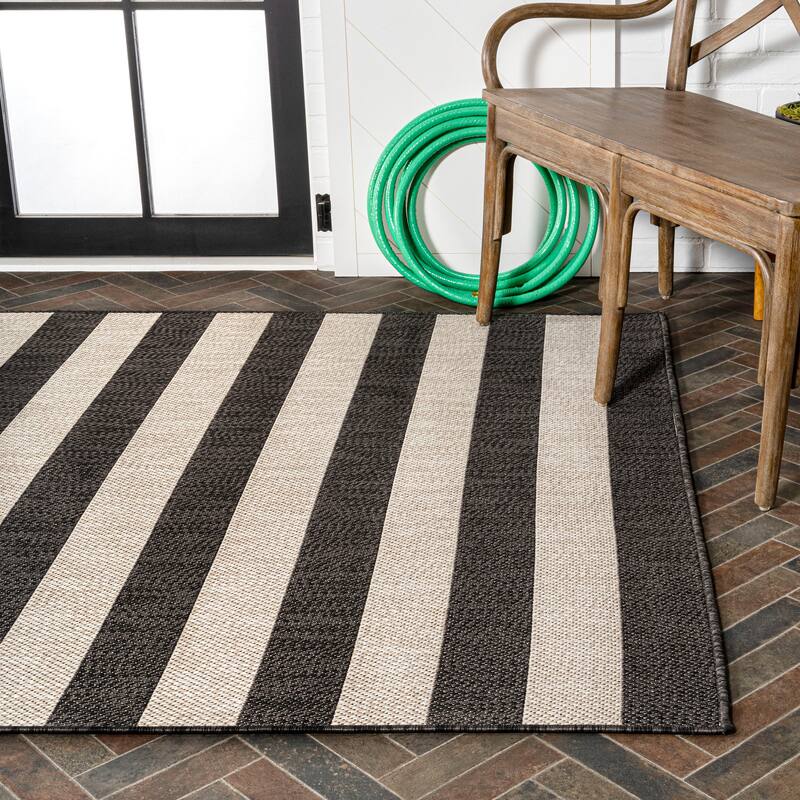 JONATHAN Y Vinales Two-Tone Wide Stripe Indoor/Outdoor Area Rug