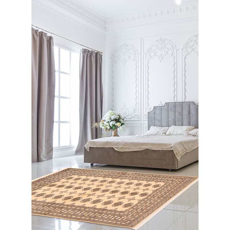 ECARPETGALLERY Hand-knotted Peshawar Bokhara Ivory Wool Rug - 5'9 x 8'3