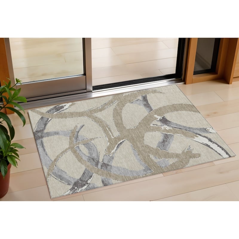 HomeRoots Abstract Transitional Rectangle Outdoor Rug - 3' x 5'