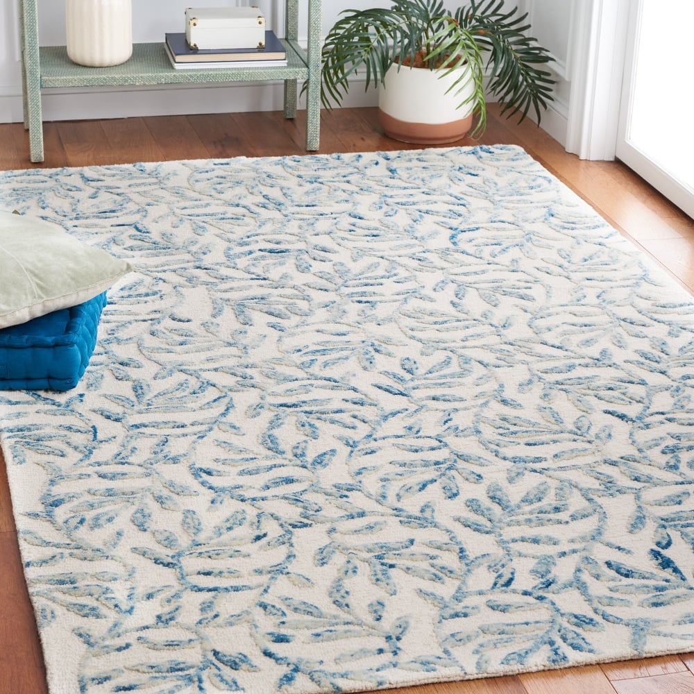 SAFAVIEH Handmade Jardin Beatricea Country Wool Rug