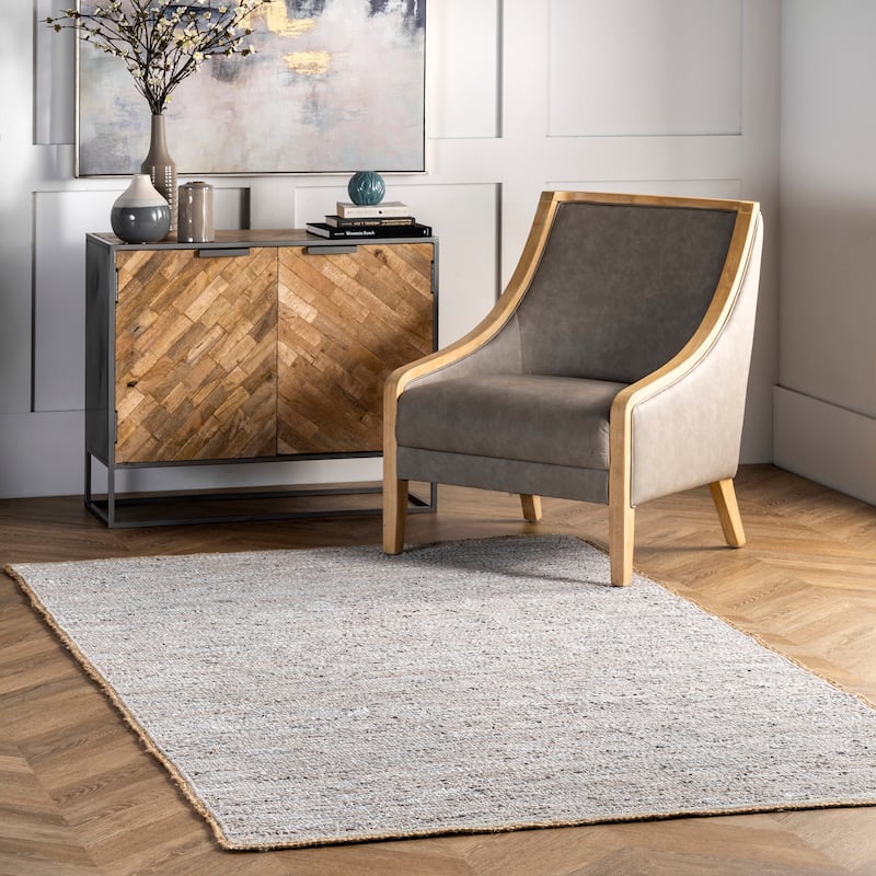 Nuloom Sabby Hand Woven Leather Flatweave Area Rug - 4' x 6' - Light Grey