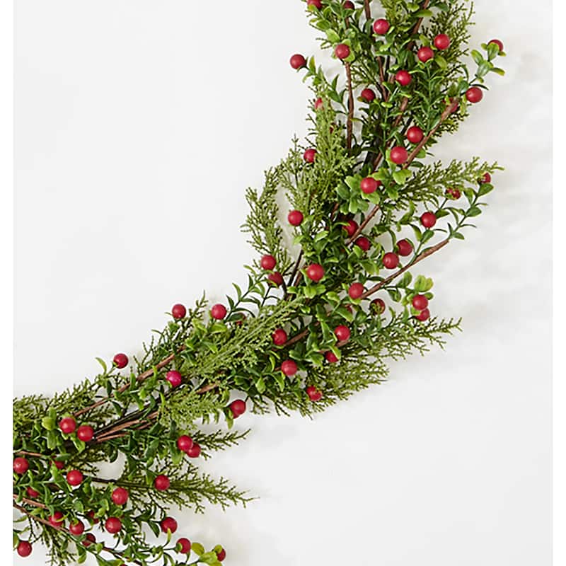69" Artificial Christmas Boxwood & Berry Garland