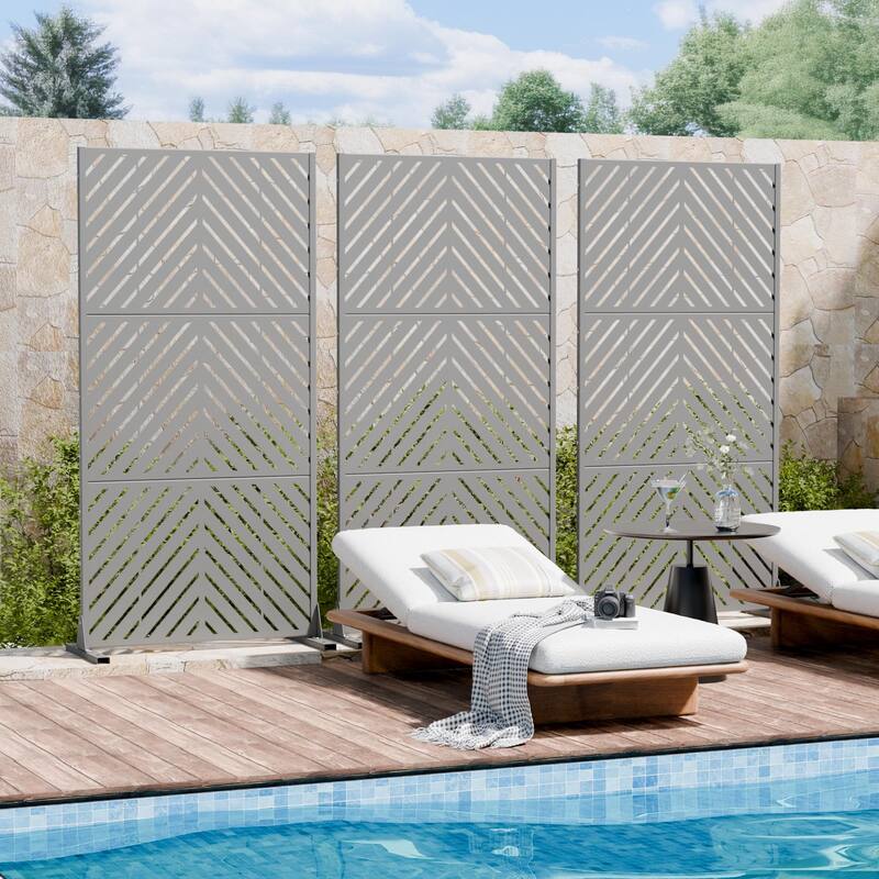 Outdoor Privacy Screen with Stand for Patio Garden Metal Fence Set of 2