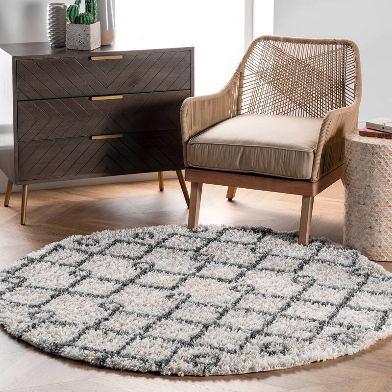 Nuloom Transitional Kristi Shag Area Rug - 5' Round - Ivory