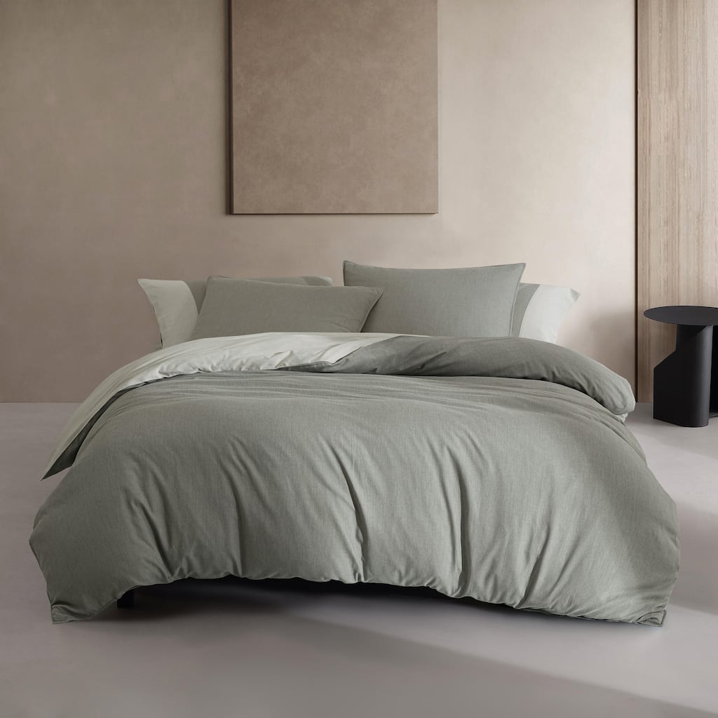 Calvin Klein Contrast Weave Reversible Duvet Cover Set