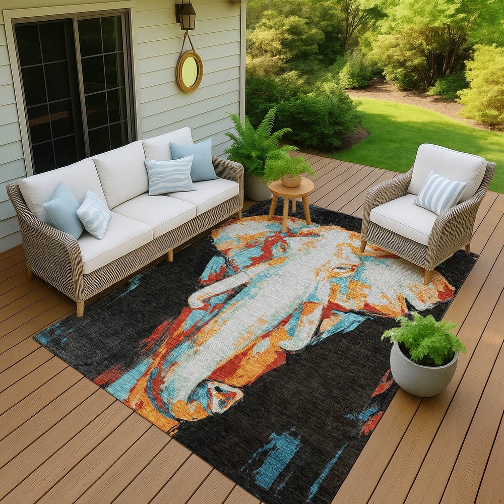 Machine Washable Indoor/ Outdoor Modern Elephant Chantille Rug