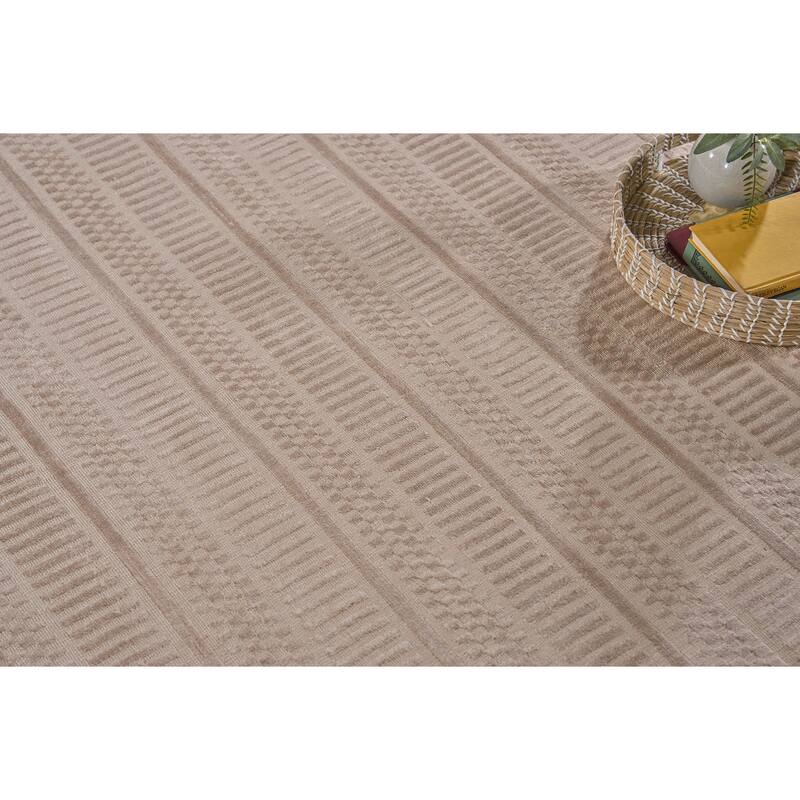 EXQUISITE RUGS ONE-OF-A-KIND Addison Collection Hand Loomed Light Beige Rug - 10'x14'