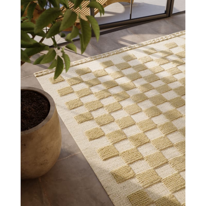 Momeni Willow Hand Woven Wool Checker Area Rug - 6' 3" x 9' - Beige - Rectangle