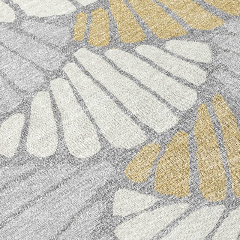 Machine Washable Indoor/ Outdoor Floral Modern Chantille Rug