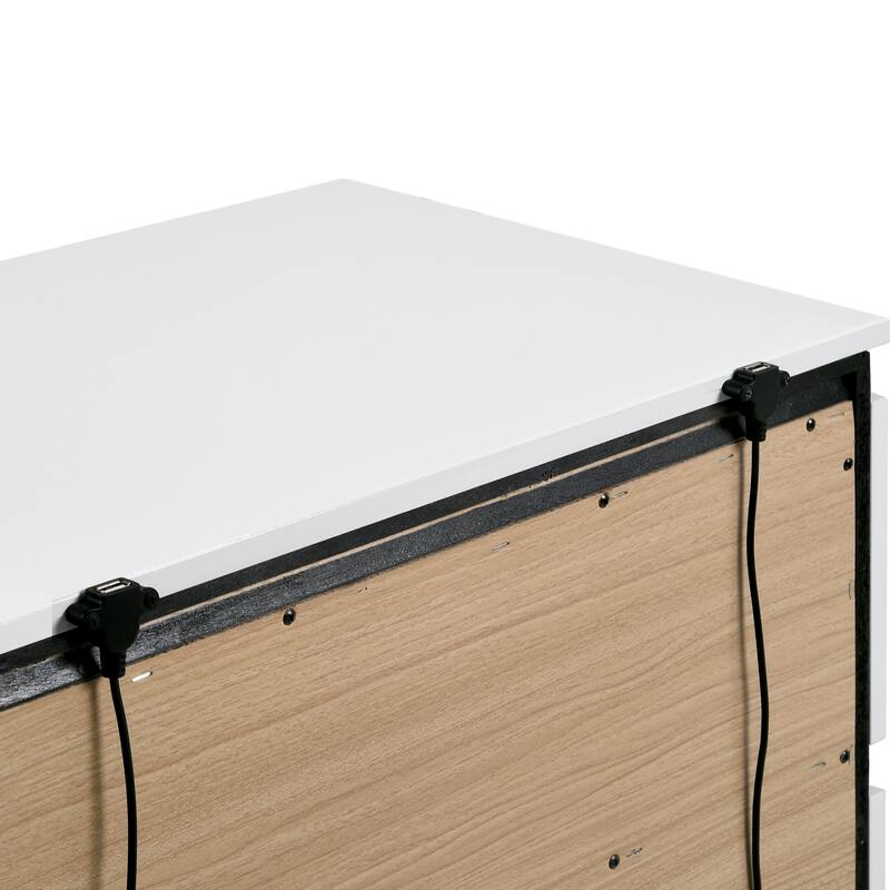 Conjira Modern White Wood 3-Piece Platform Bedroom Set (USB) by Furniture of America