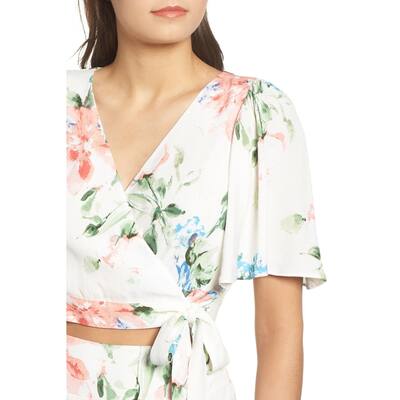 White Leith Tops Find Great Women S Clothing Deals Shopping At