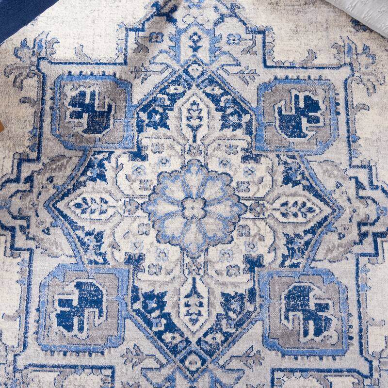 SAFAVIEH Brentwood Sirpa Traditional Rug
