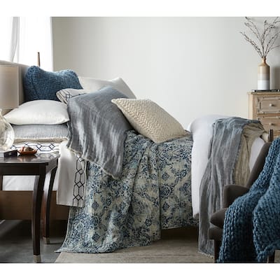Lina Cotton Linen Peacock Quilt
