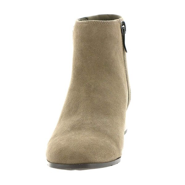 easy spirit dragon bootie
