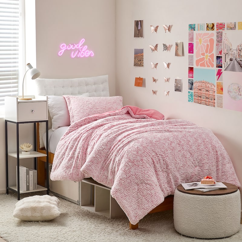 Shortcake - Coma Inducer® Oversized Comforter Set - Strawberry Pink - 2 Piece - Twin XL