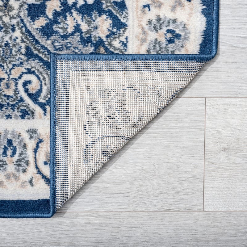 Carrington Traditional Border Indoor Area Rug