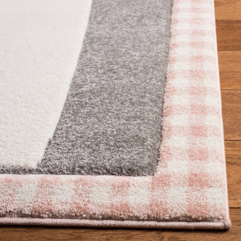 SAFAVIEH Carousel Kids Yuha Cat Rug