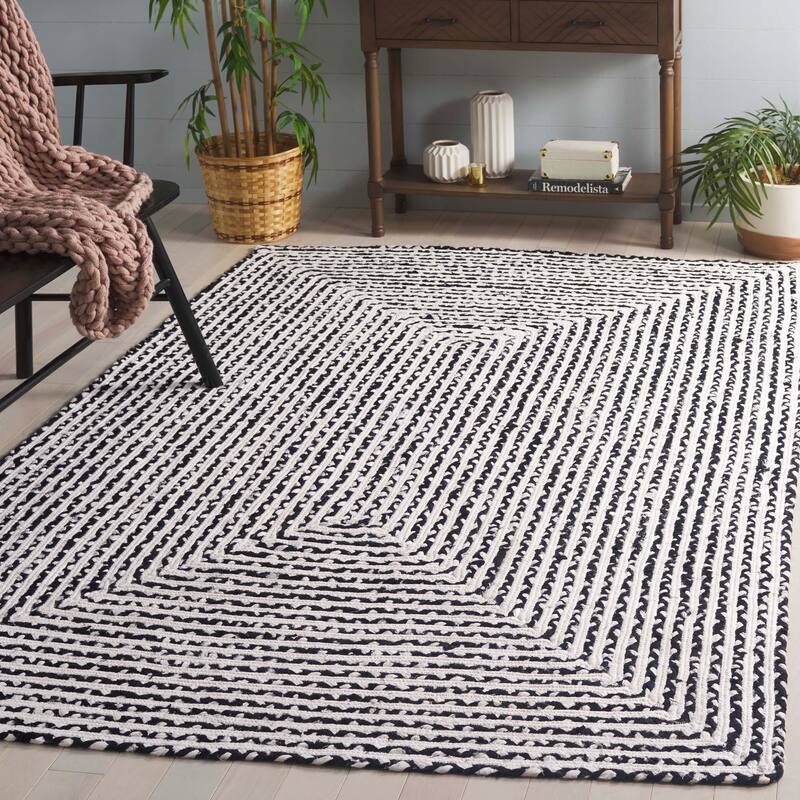 SAFAVIEH Handmade Braided Tadako Cotton Rug - On Sale - Overstock ...