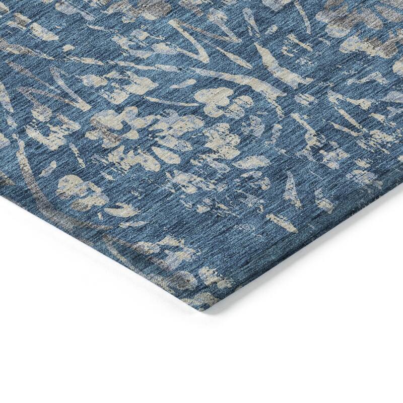 HomeRoots Floral Transitional Rectangle Outdoor Rug