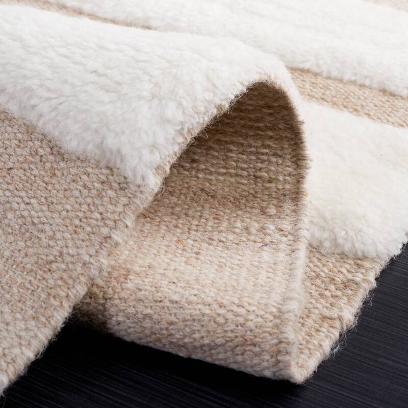SAFAVIEH Handmade Manhattan Esperance Modern Wool Rug