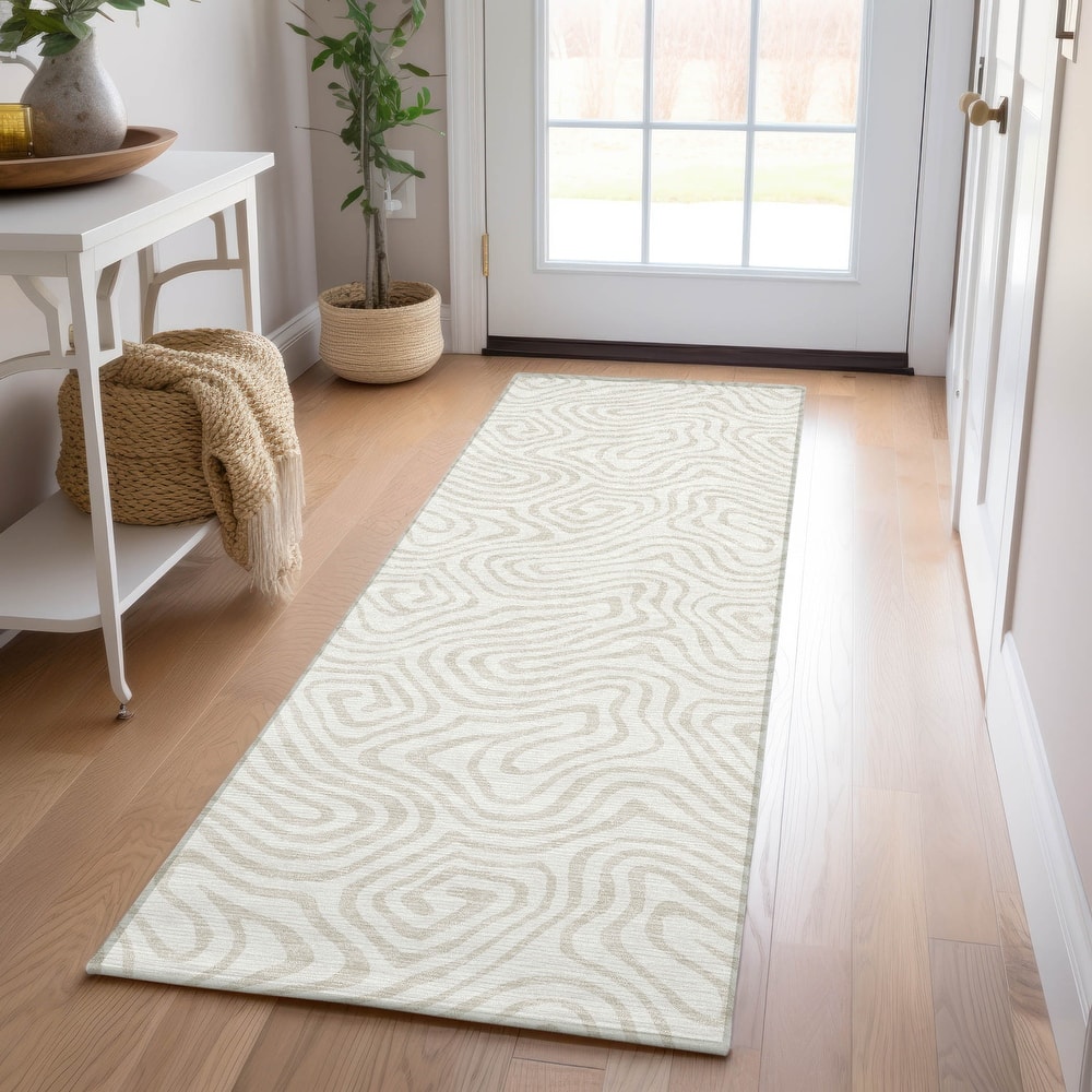 Machine Washable Indoor/ Outdoor Modern Trance Chantille Rug