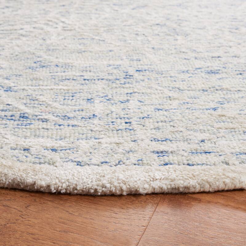 SAFAVIEH Handmade Precious Hailie Rug
