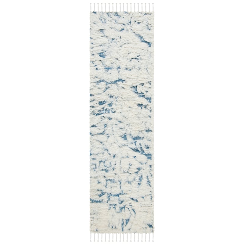 SAFAVIEH Hand-Knotted Manhattan Soltanica Wool Tassel Rug