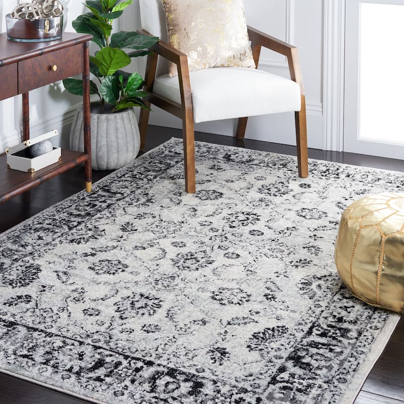 SAFAVIEH Tulum Atje Oriental Rug