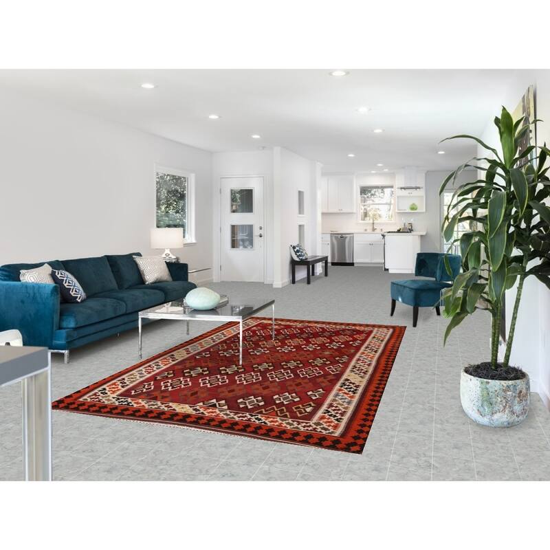 Vegetable Dye Kilim Qashqai Persian Vintage Flatweave Wool Carpet - 5'5" X 9'0"