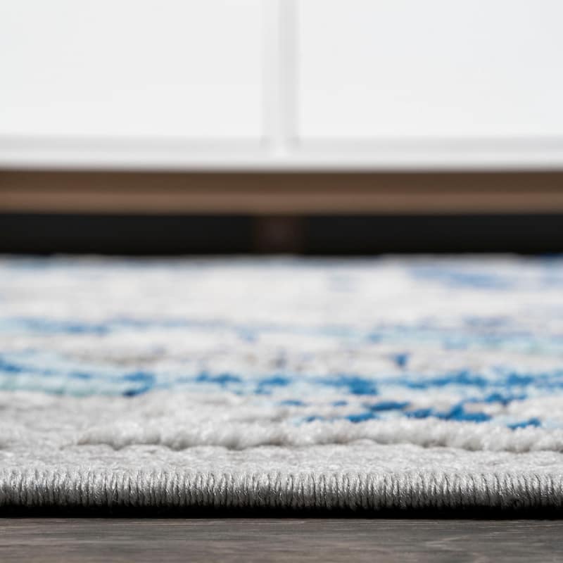 JONATHAN Y Lucena Paisley High-Low Indoor/Outdoor Area Rug