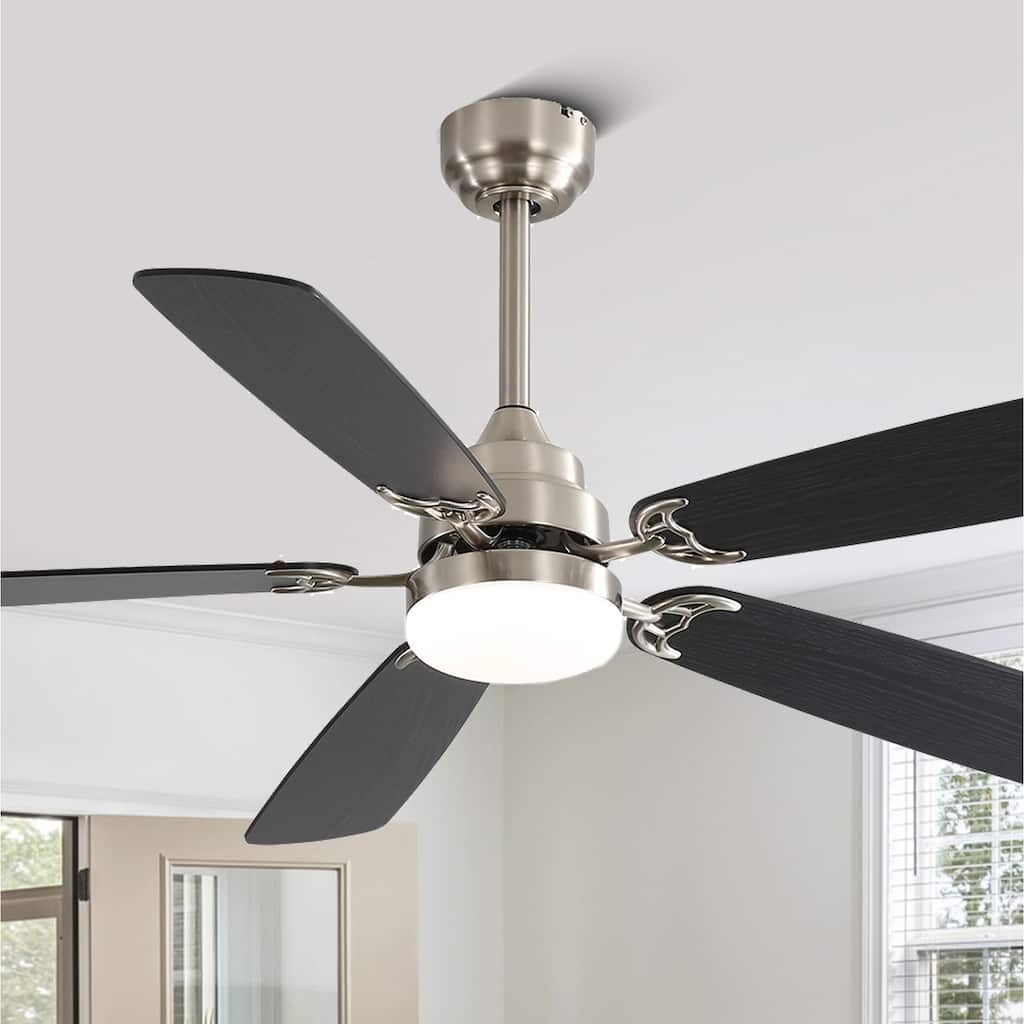 Modern 52-Inch Dual-Color Blade LED Ceiling Fan in Sleek Silver Finish with Adjustable Lighting for Versatile Home Comfort