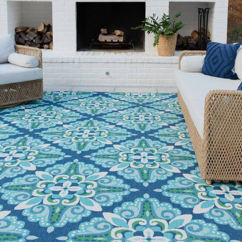 Style Haven Martinque Medallion Indoor Outdoor Area Rug-