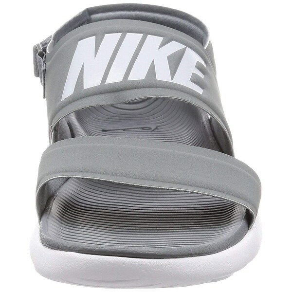 wmns nike tanjun sandal preço