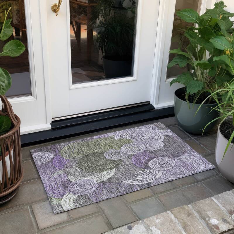 Machine Washable Indoor/ Outdoor Modern Twister Chantille Rug - Purple - 1'8" x 2'6"