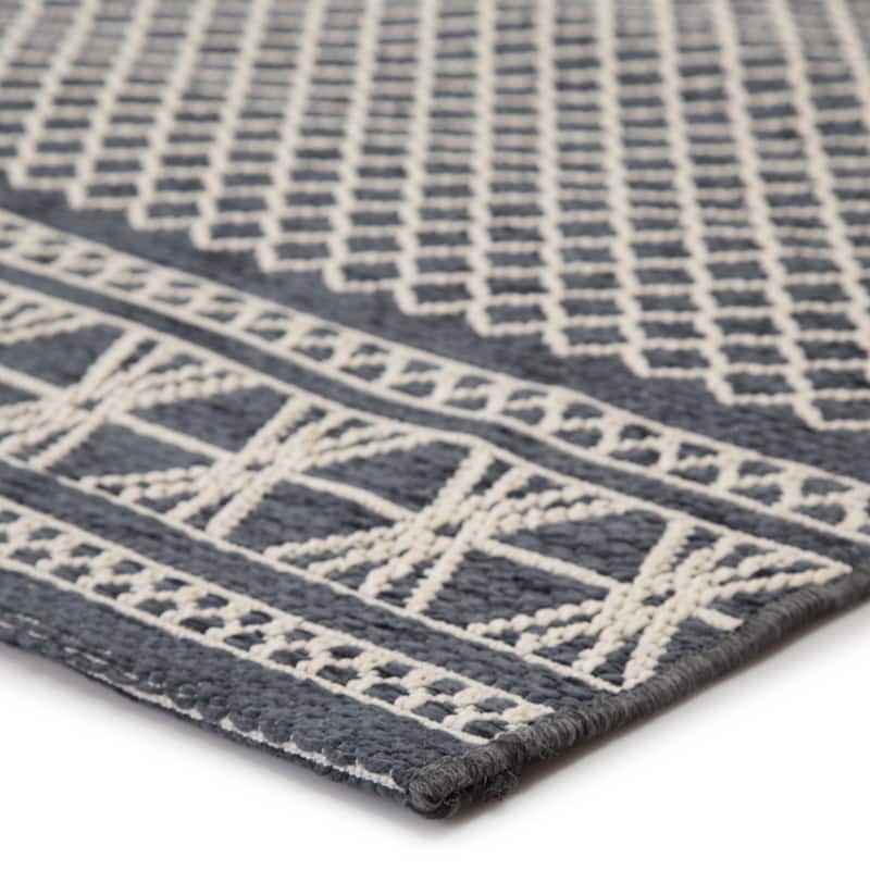 Renae Indoor/ Outdoor Trellis Area Rug