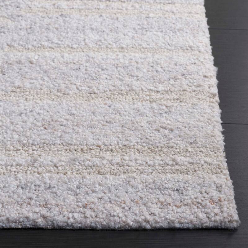 SAFAVIEH Handmade Pine Mizuho Rug