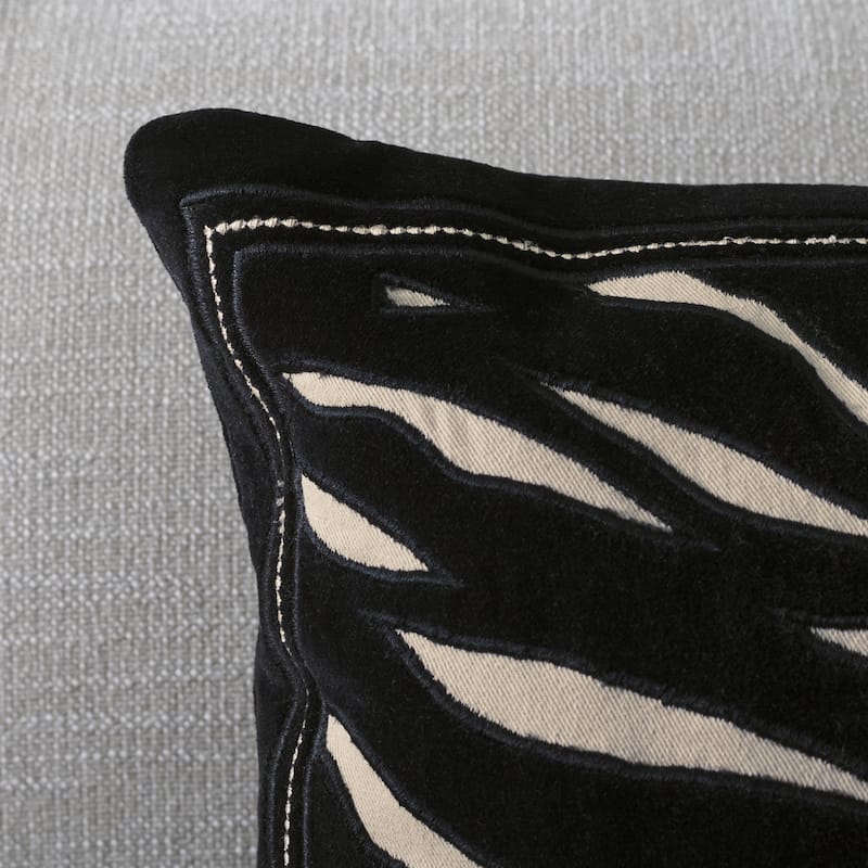 SAFAVIEH Home Rhea 18-inch Square Black/Ivory Cotton Velvet Decorative Throw Pillow