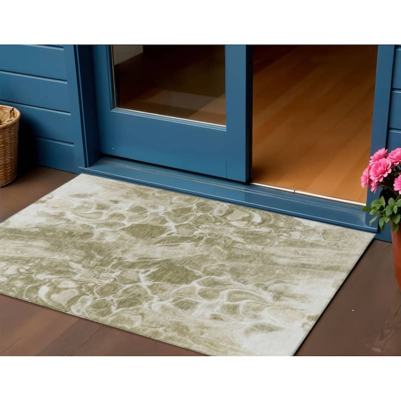 HomeRoots Abstract Transitional Rectangle Outdoor Rug - 3' x 5'